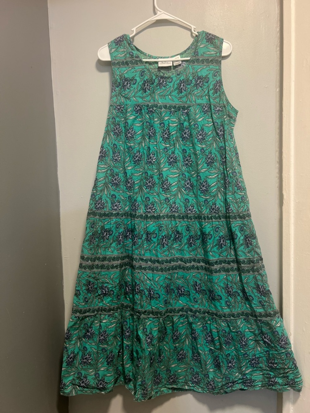The Vermont Country Store
 Green Floral Tiered Sleeveless Midi Dress - Brand - Picture 2 of 8